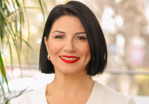 Pınar Ayhan